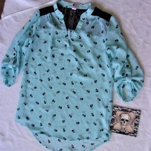 Skull Print Lightweight 3/4 Sleeve Top